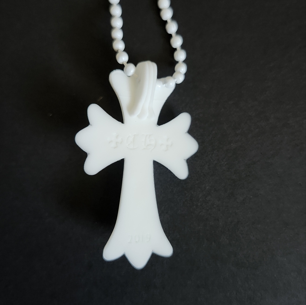 C.H NECKLACE - Picture 6 of 7